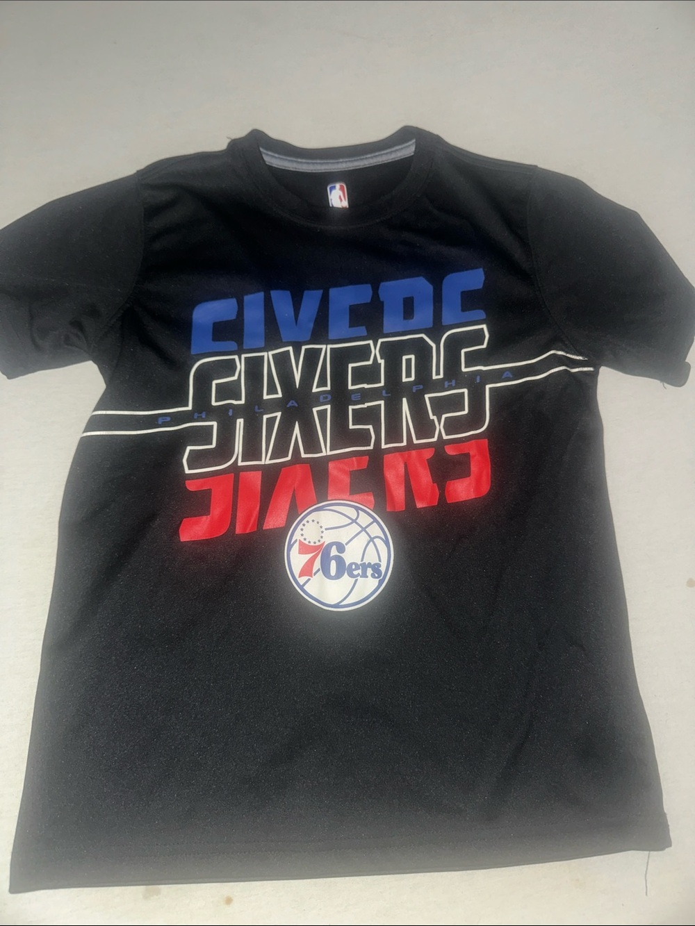 Kids Size 10-12 NBA Philadelphia 76ers Black Graphic Rashguard